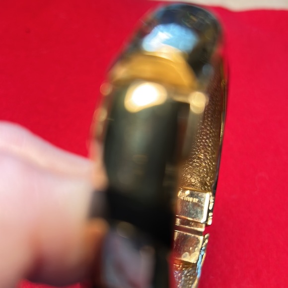 Signed Ciner Modernist Hinged bangle bracelet - Picture 7 of 12